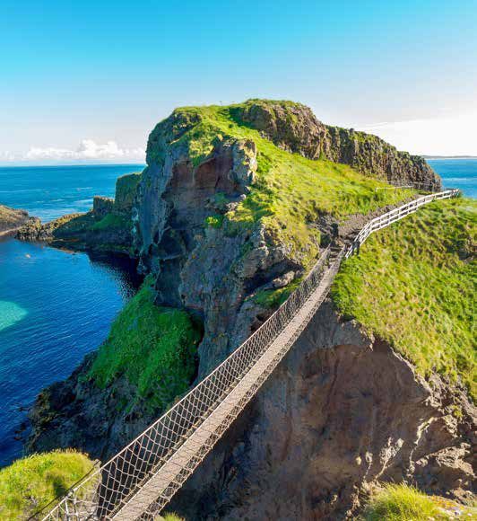 Ponte di corda Carrick-a-Rede sulla costa irlandese